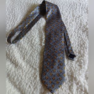 Musical silk tie
